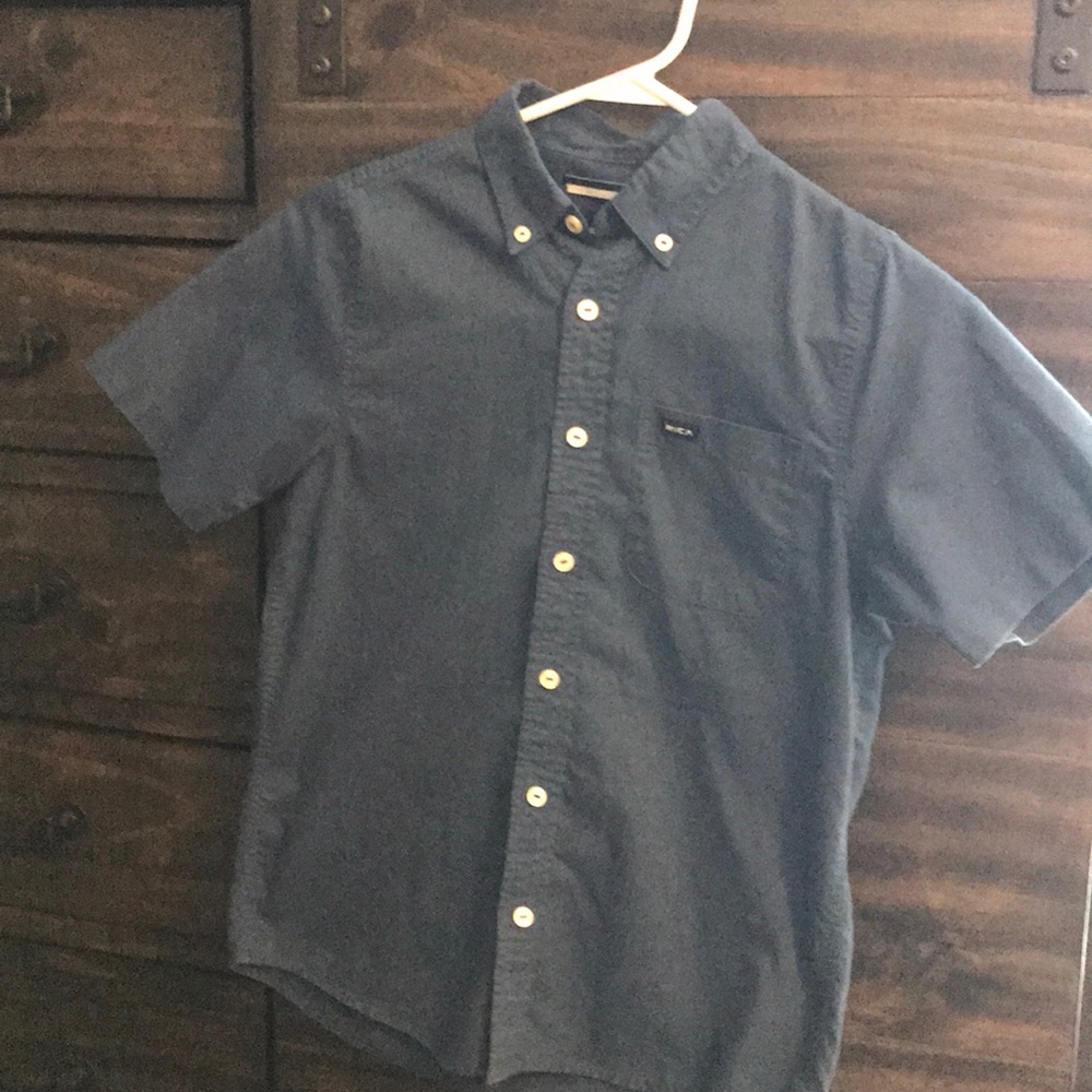 RVCA short sleeve button down shirt